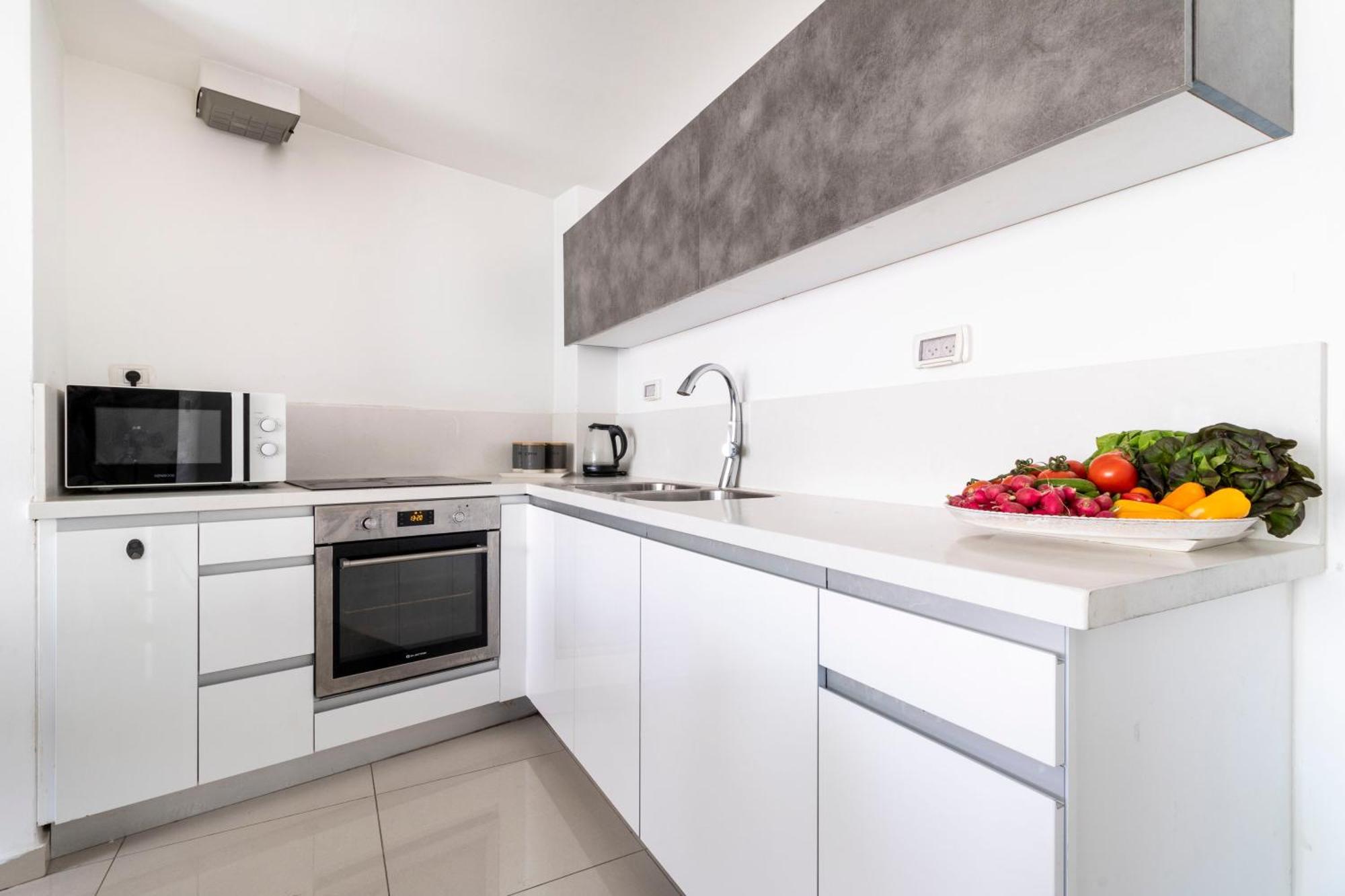 Stylish 1 Bedrooms Parking At City Gate Ierusalim Exterior foto