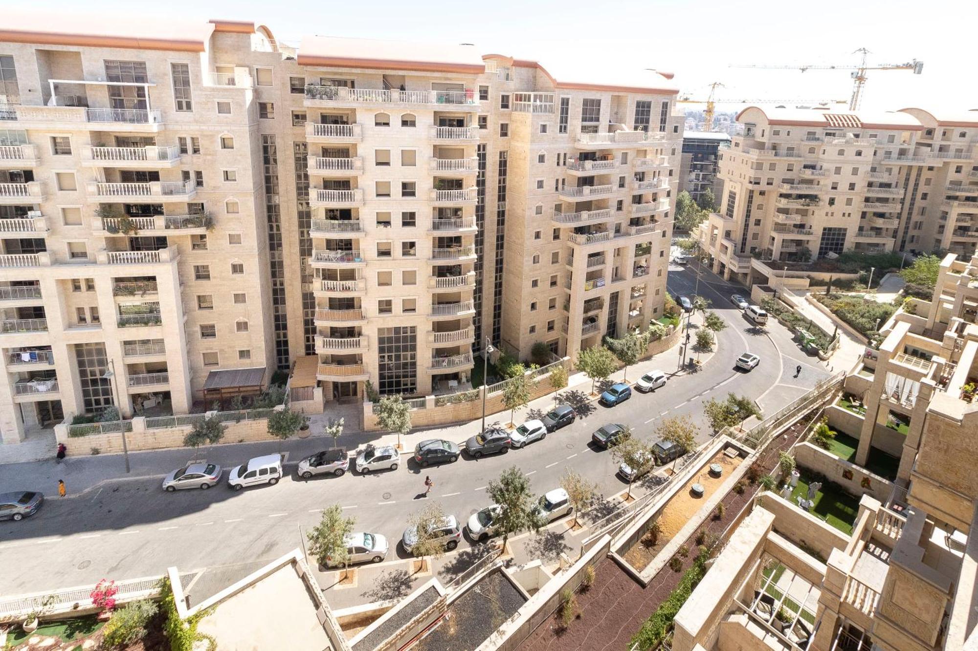 Stylish 1 Bedrooms Parking At City Gate Ierusalim Exterior foto